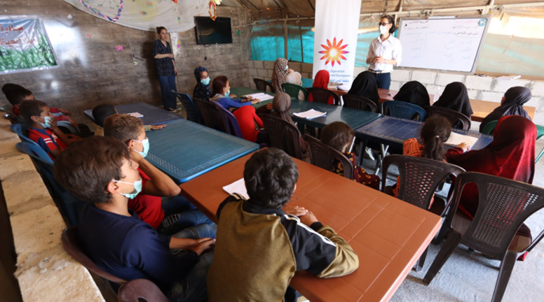 تنظيم نشاطات القراءة العلاجية  للأطفال القاطنين بمخيم الهول
