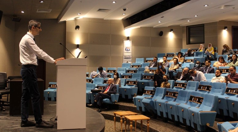 تجربة سيما في الاستجابة لكوفيد ضمن مؤتمر جامعة غازي عنتاب